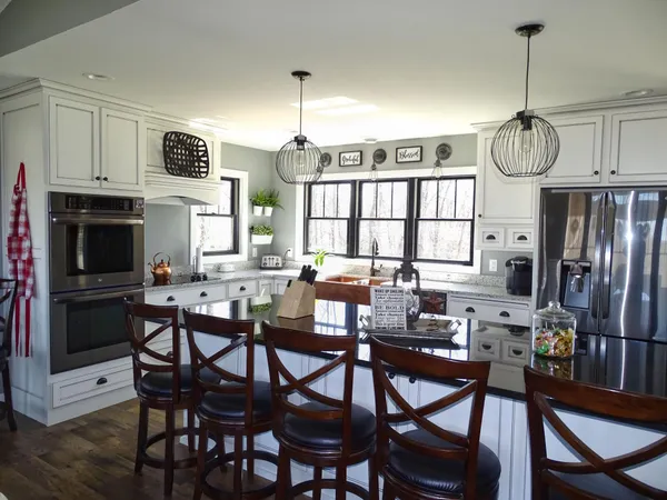 $675,000 | W3300 160th Avenue, Maiden Rock, WI 54750