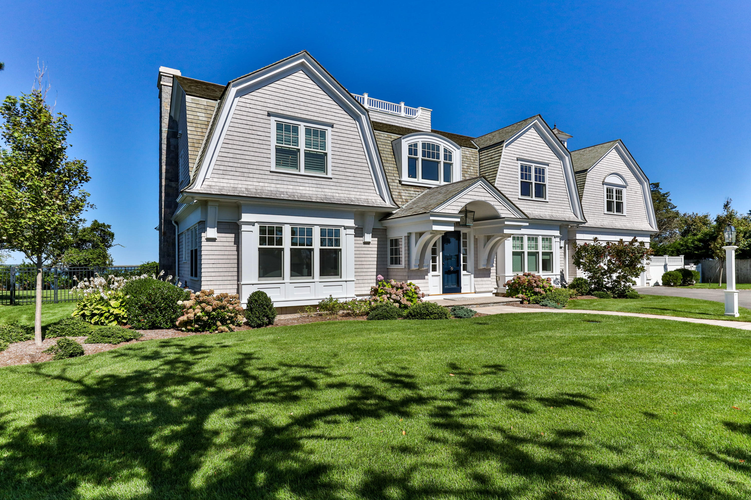 202 Eastward Road Chatham, MA 02633 - Photo 7 of 60 202EasLR-2