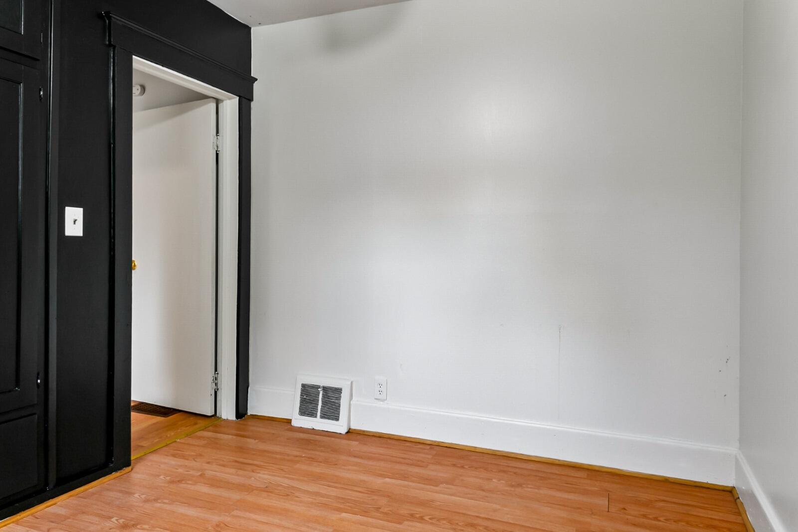 44 Euclid Avenue Pontiac, MI 48342 - Photo 12 of 22 IMG-20240516-WA0007