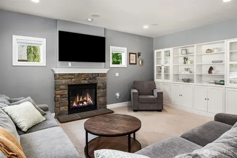 $1,180,000 | 17401 125th Street Southeast, Snohomish, WA 98290