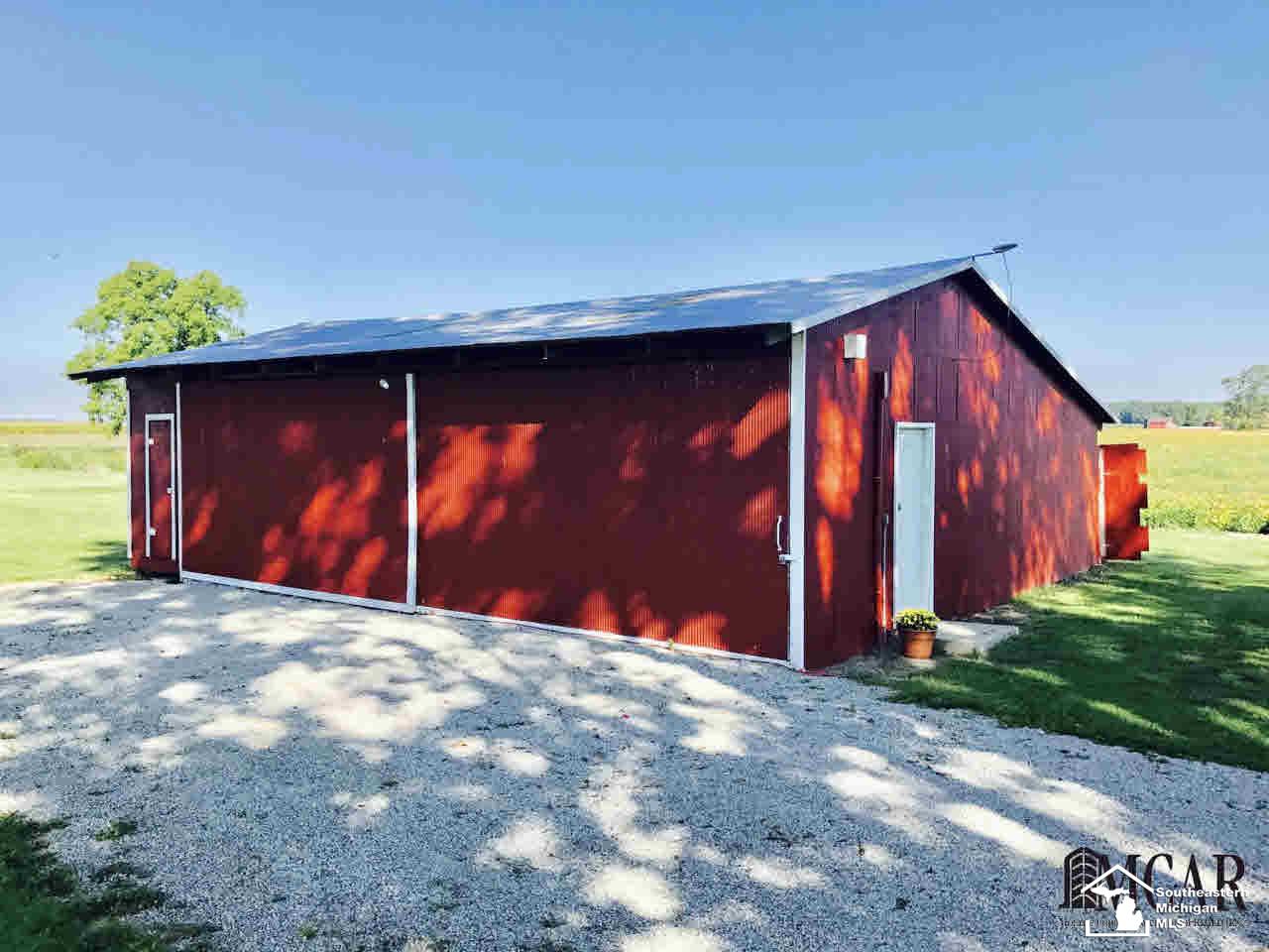 1228 Yargerville Road Monroe, MI 48161 - Photo 11 of 43 Heated Workshop