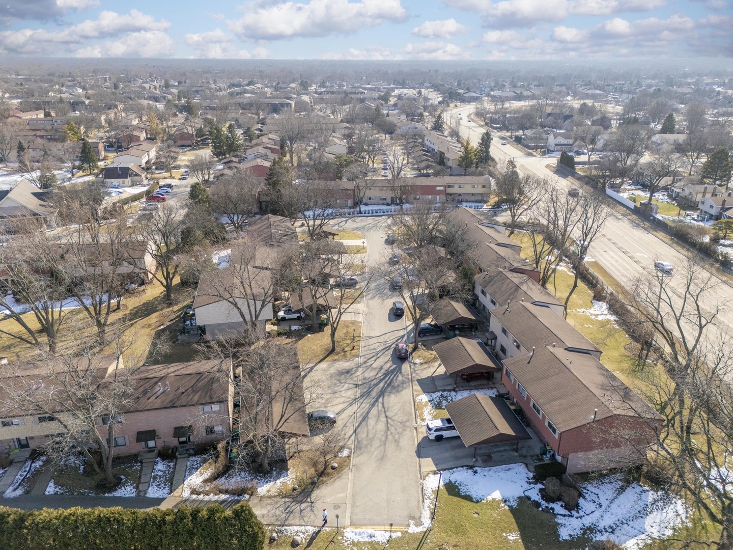 404 Arrow Trail Wheeling, IL 60090 - Photo 24 of 26 an aerial view of multiple house