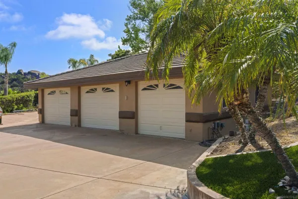 $2,995,000 | 2882 Conestoga Circle, Alpine, CA 91901