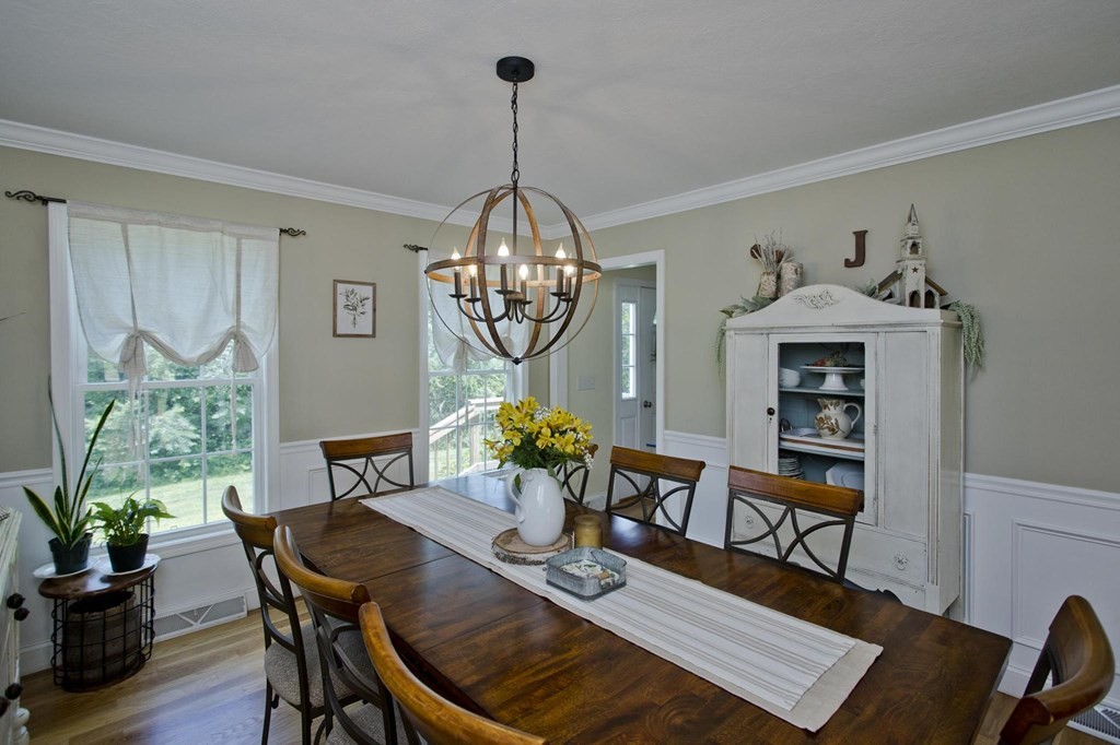 180 General Knox Road Russell, MA 01071 - Photo 9 of 38 Gallery Image 9