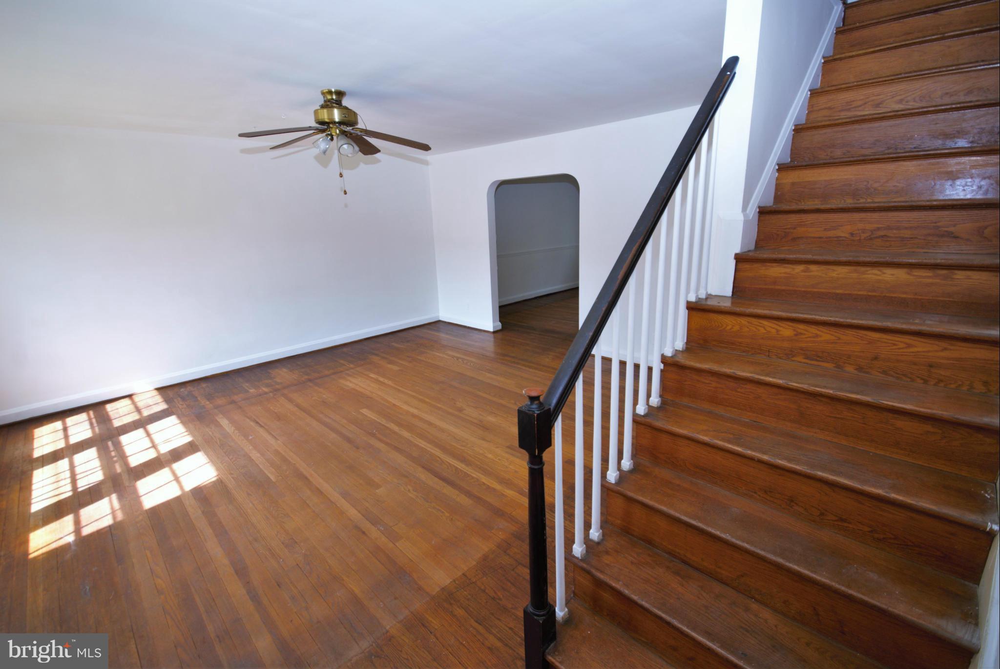 1854 Loch Shiel Road Baltimore, MD 21286 - Photo 10 of 23 a view of entryway