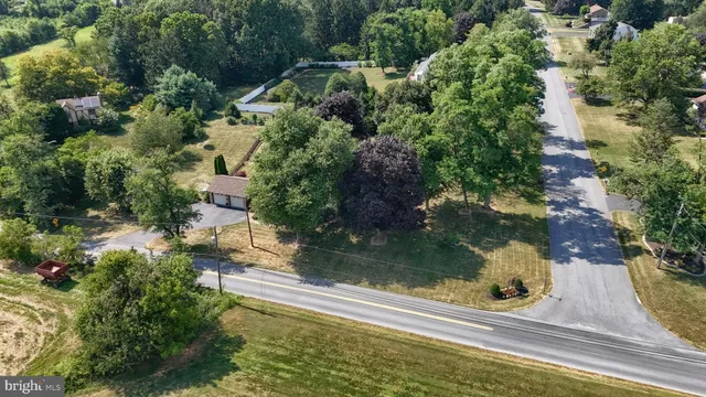 $639,000 | 1 Banbury Road, Hummelstown, PA 17036