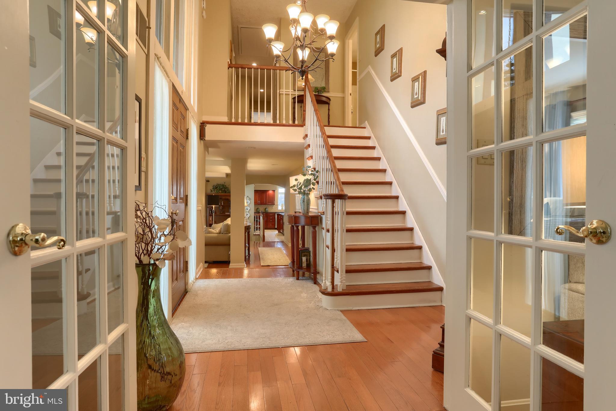 1 Banbury Road Hummelstown, PA 17036 - Photo 12 of 111 Foyer with open staircase