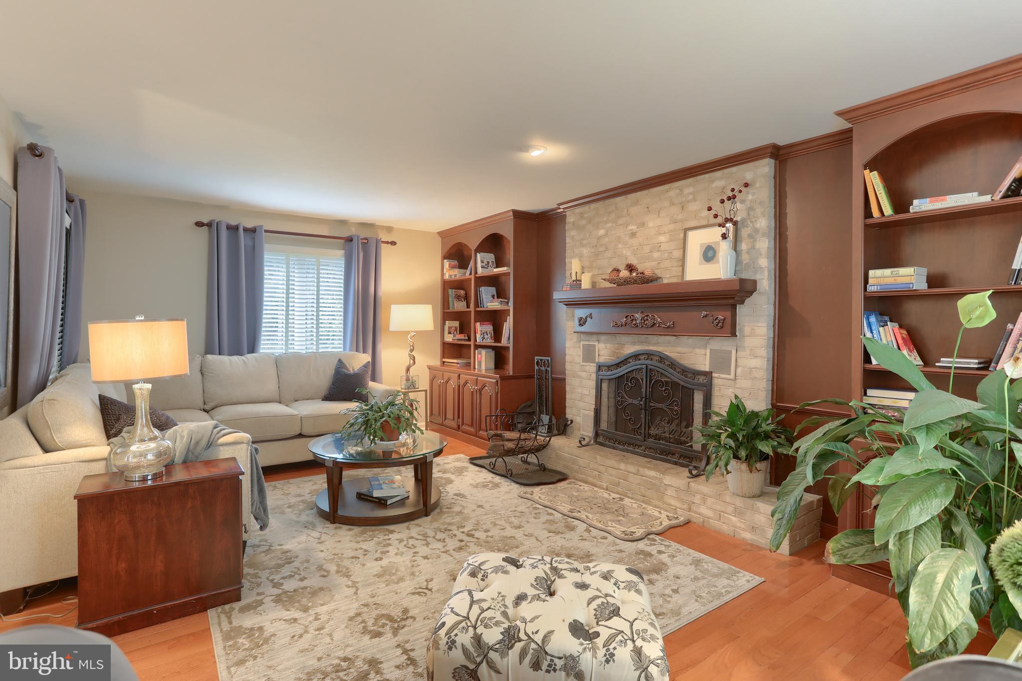 1 Banbury Road Hummelstown, PA 17036 - Photo 15 of 111 Family room