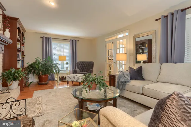 $639,000 | 1 Banbury Road, Hummelstown, PA 17036