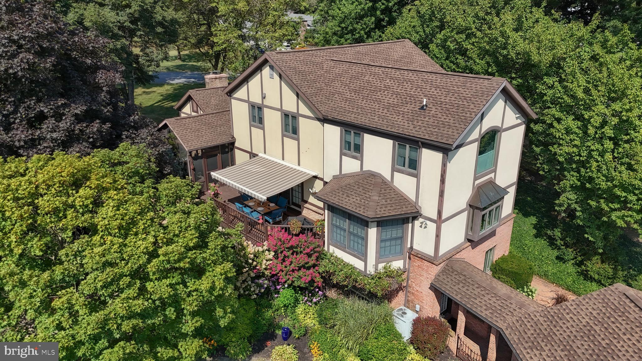 1 Banbury Road Hummelstown, PA 17036 - Photo 4 of 111 Birds eye view - summer