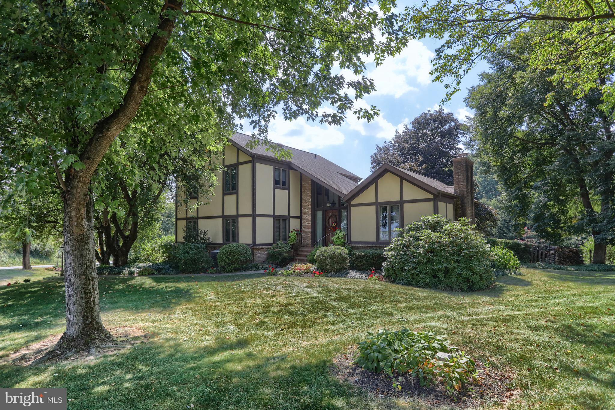 1 Banbury Road Hummelstown, PA 17036 - Photo 6 of 111 Sumer view