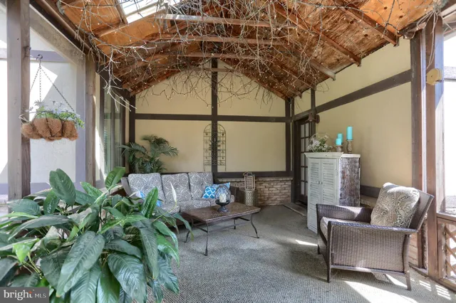 $639,000 | 1 Banbury Road, Hummelstown, PA 17036