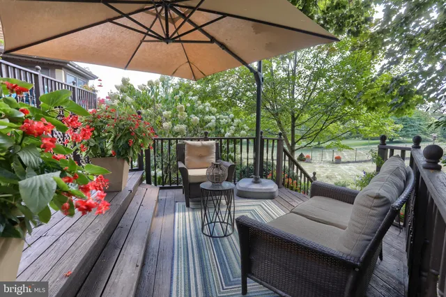 $639,000 | 1 Banbury Road, Hummelstown, PA 17036