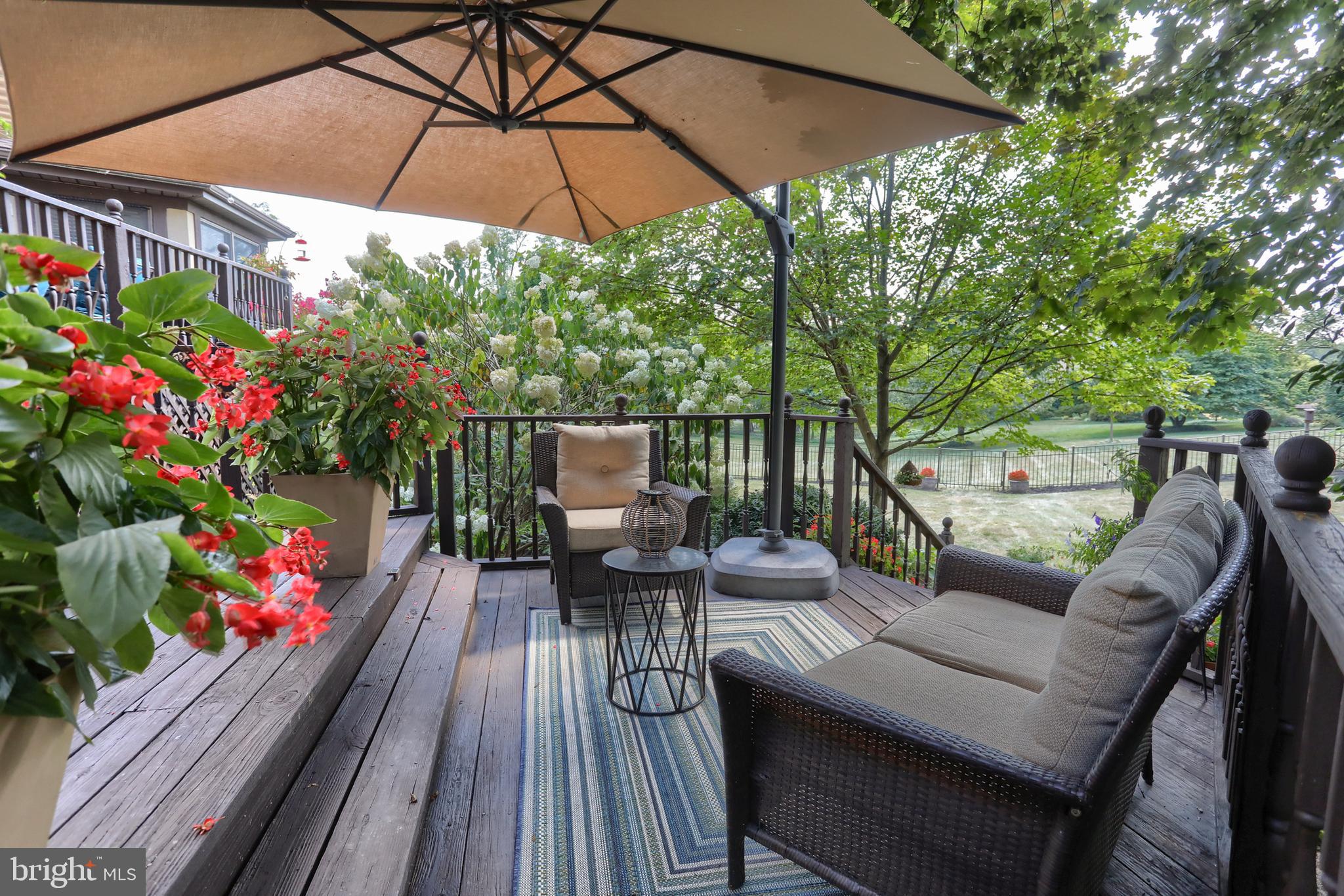 1 Banbury Road Hummelstown, PA 17036 - Photo 68 of 111 Summer deck