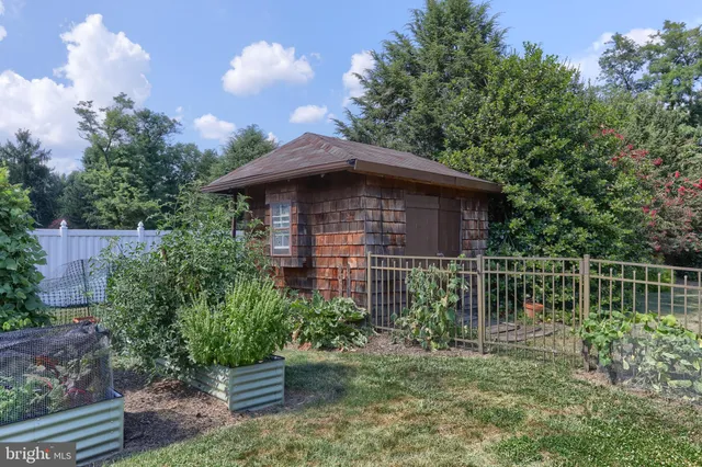 $639,000 | 1 Banbury Road, Hummelstown, PA 17036