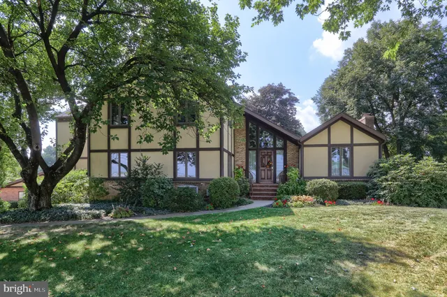 $639,000 | 1 Banbury Road, Hummelstown, PA 17036