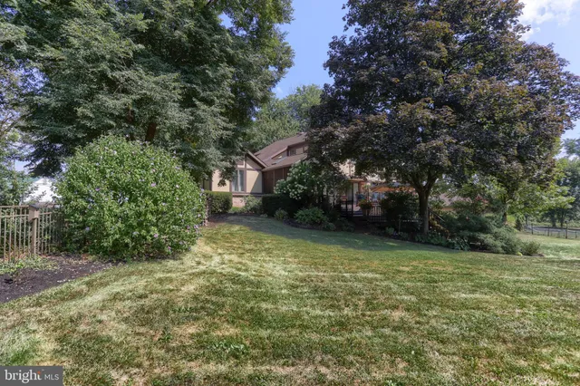 $639,000 | 1 Banbury Road, Hummelstown, PA 17036