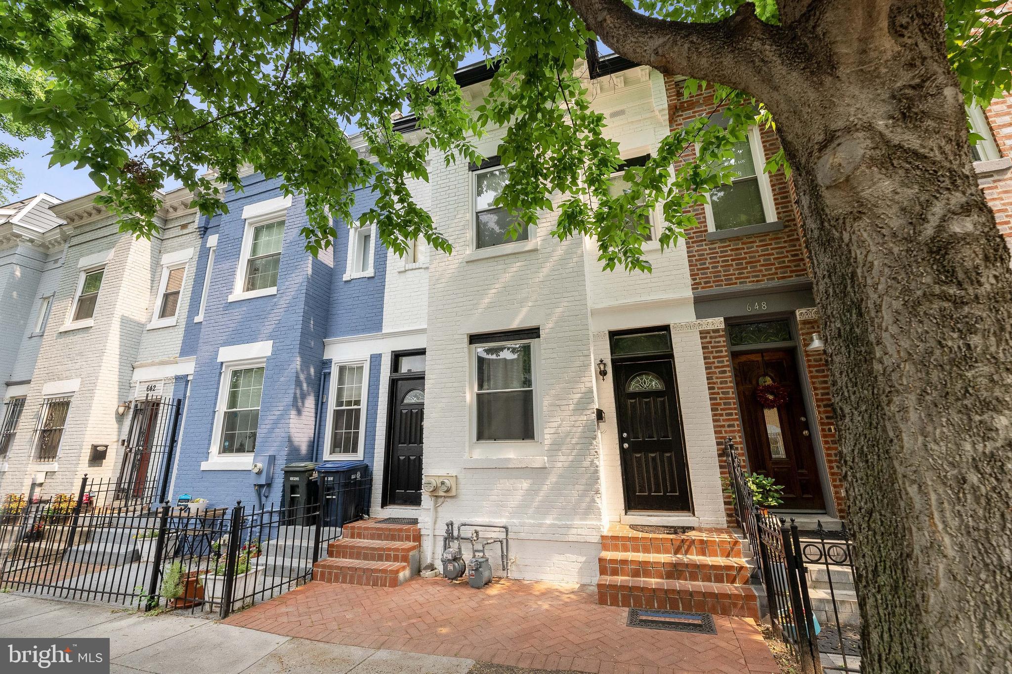 646 Orleans Place Northeast, Washington, DC 20002 Compass