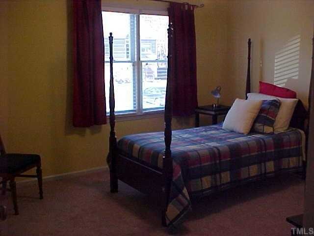 507 Caprice Court Raleigh, NC 27606 - Photo 5 of 10 Gallery Image 5
