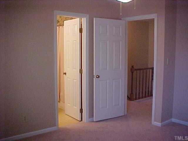 507 Caprice Court Raleigh, NC 27606 - Photo 6 of 10 Gallery Image 6