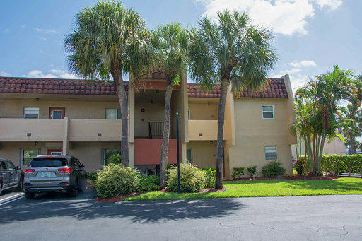 829 Camino Road, Unit 215 Delray Beach, FL 33445 - Photo 1 of 29 ca0f80234fd22e7764f94362d941c2ea8023d6ae