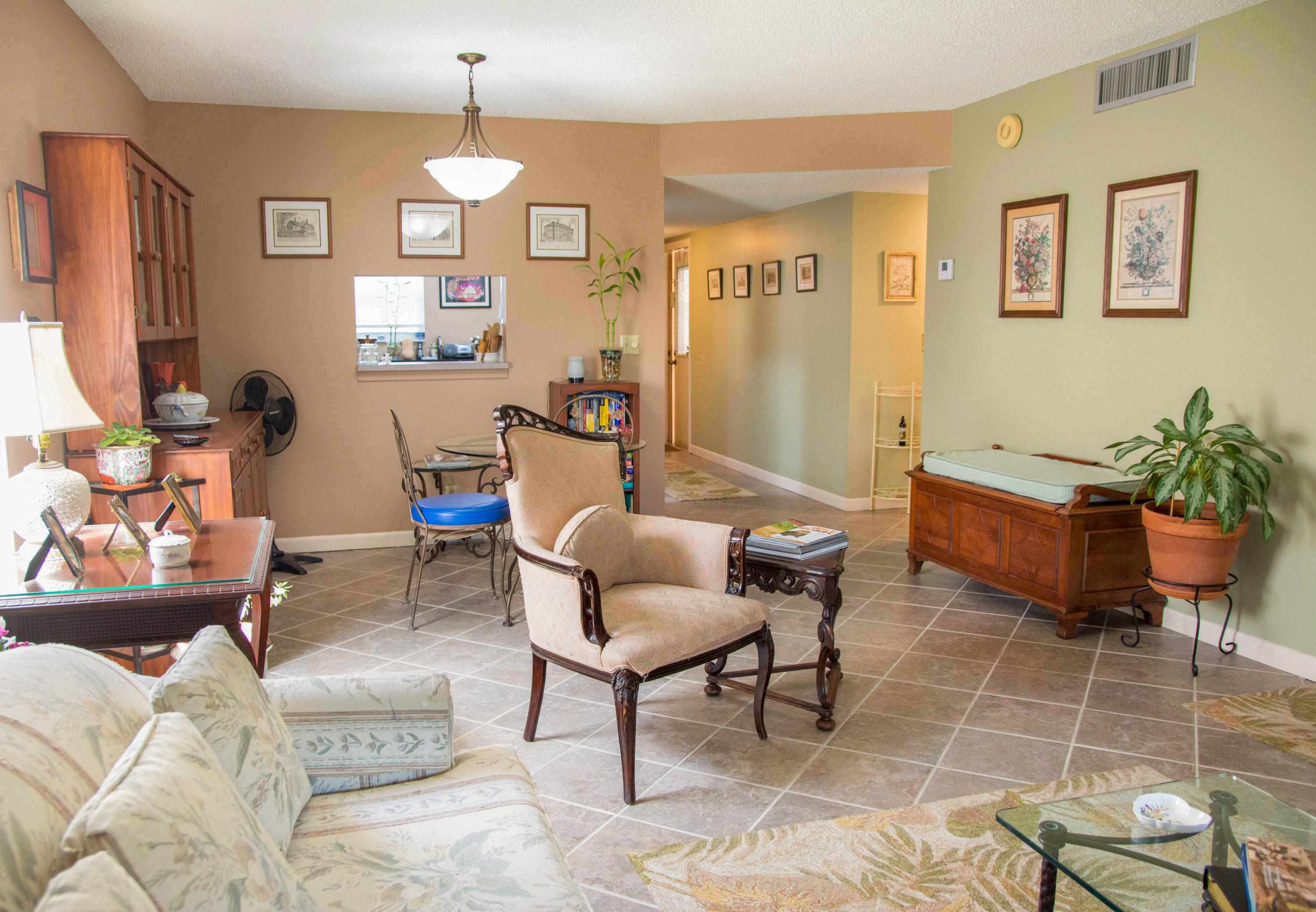 829 Camino Road, Unit 215 Delray Beach, FL 33445 - Photo 7 of 29 DSC_0013
