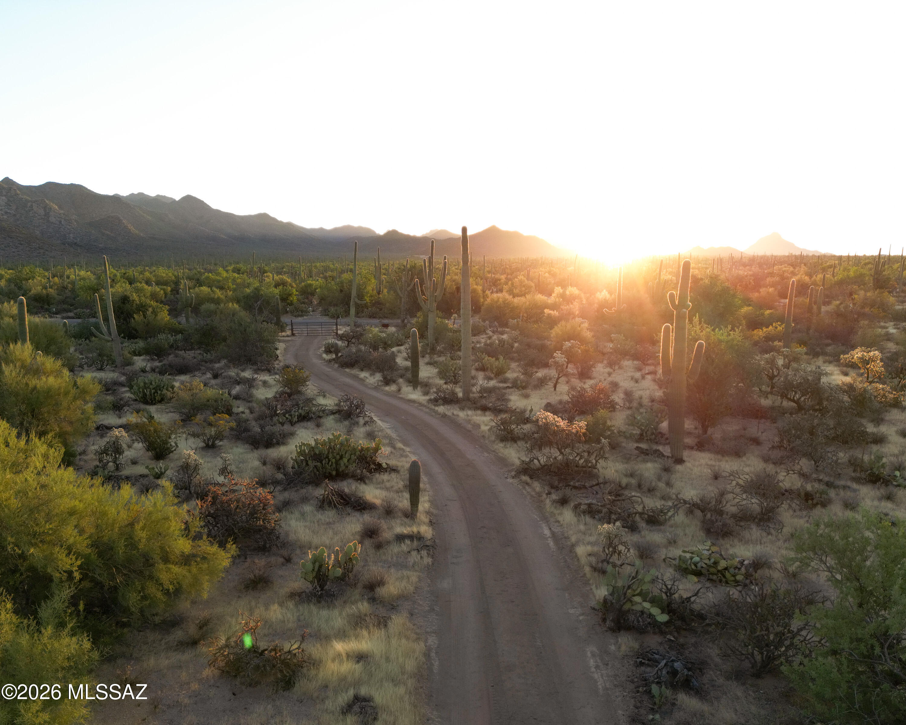 2831 North Sandario Road Tucson, AZ 85743 - Photo 2 of 12