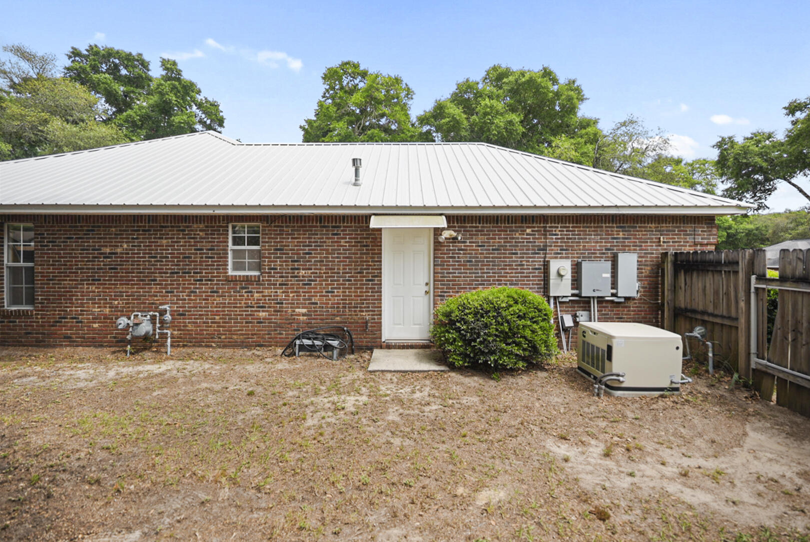 4600 Scarlet Drive Crestview, FL 32539 - Photo 18 of 28 Photo May 06 2026, 1 24 30 PM