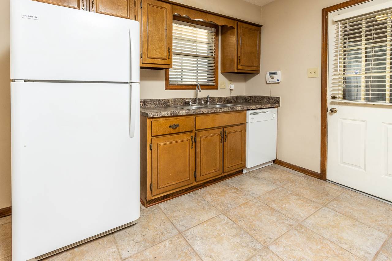 7136 Belsfield Road Memphis, TN 38119 - Photo 14 of 25 Gallery Image 14