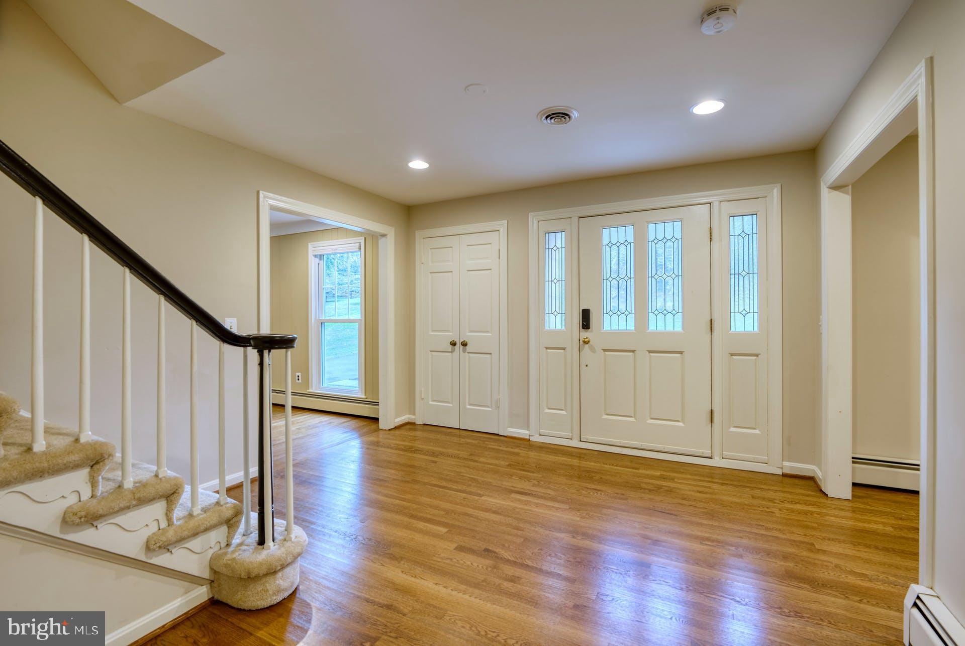 12605 Newgate Road Rockville, MD 20850 - Photo 4 of 63 Gallery Image 4