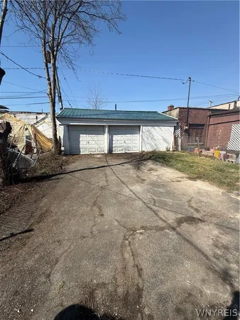 $174,900 | 108 Baxter Street, Buffalo, NY 14207