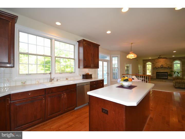 2605 Pickertown Road Warrington, PA 18976 - Photo 3 of 25 Kitchen