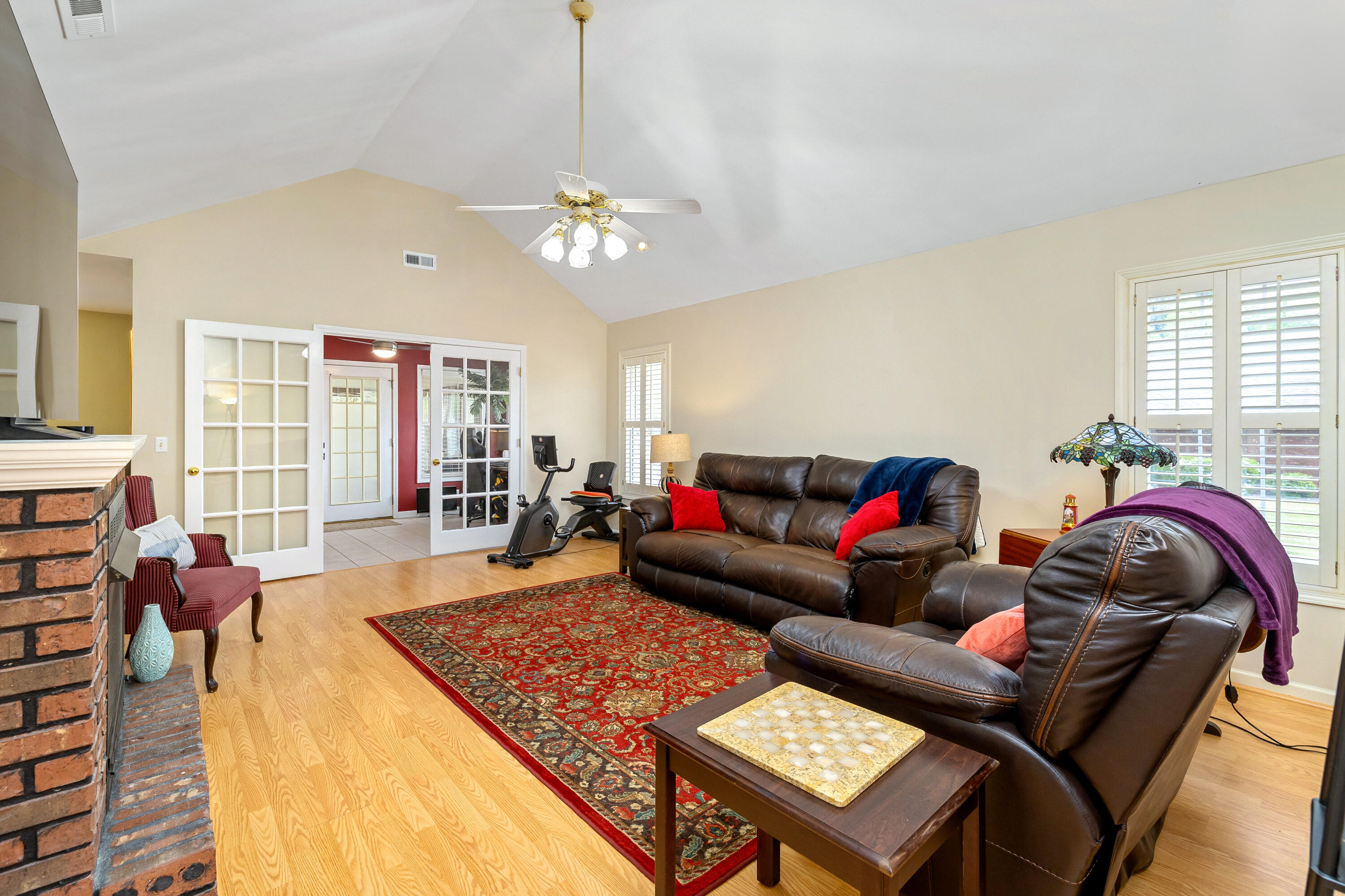105 Oakview Circle Manning, SC 29102 - Photo 8 of 57