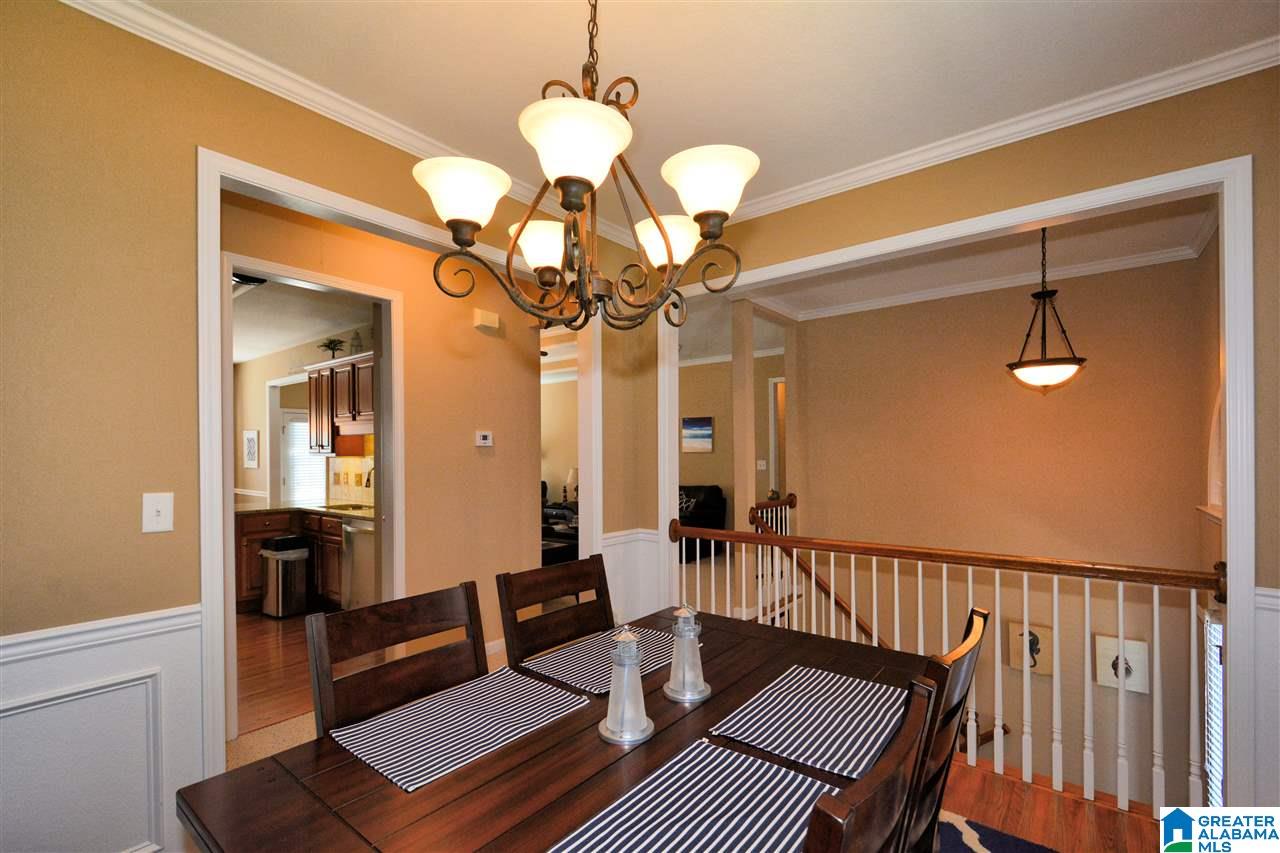 121 Astor Circle Chelsea, AL 35043 - Photo 3 of 40