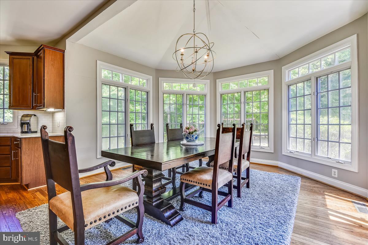92 Colony Crossing Edgewater, MD 21037 - Photo 11 of 48 Breakfast Room with door to patio and rear yard