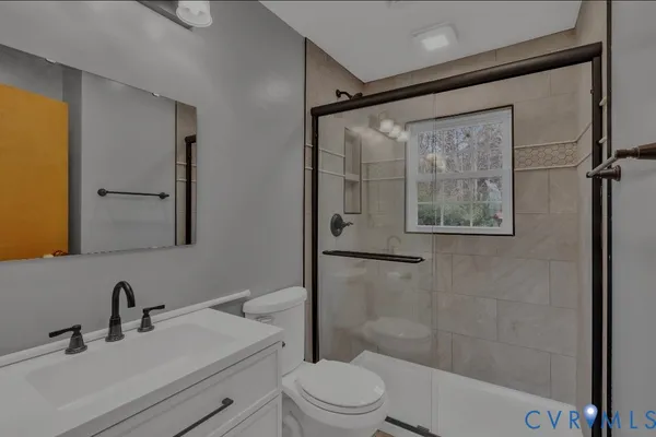 $475,000 | 9829 Line Fence Road, Hayes, VA 23072