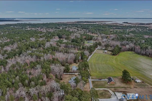 $475,000 | 9829 Line Fence Road, Hayes, VA 23072