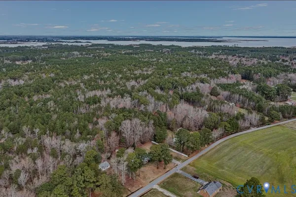 $475,000 | 9829 Line Fence Road, Hayes, VA 23072