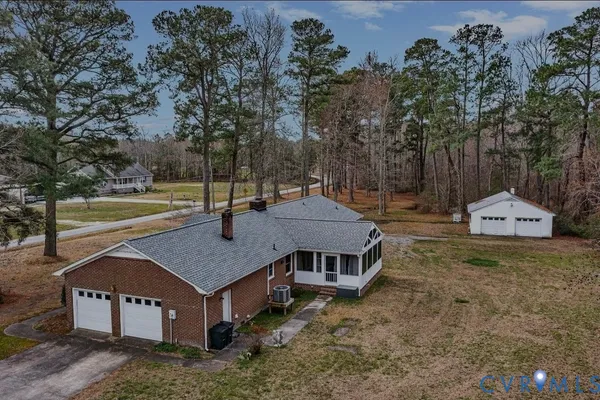 $475,000 | 9829 Line Fence Road, Hayes, VA 23072