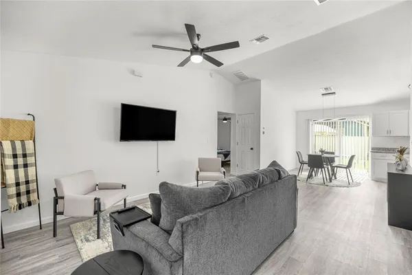 $2,200 | 714 Northwest 1st Street, Ocala, FL 34475