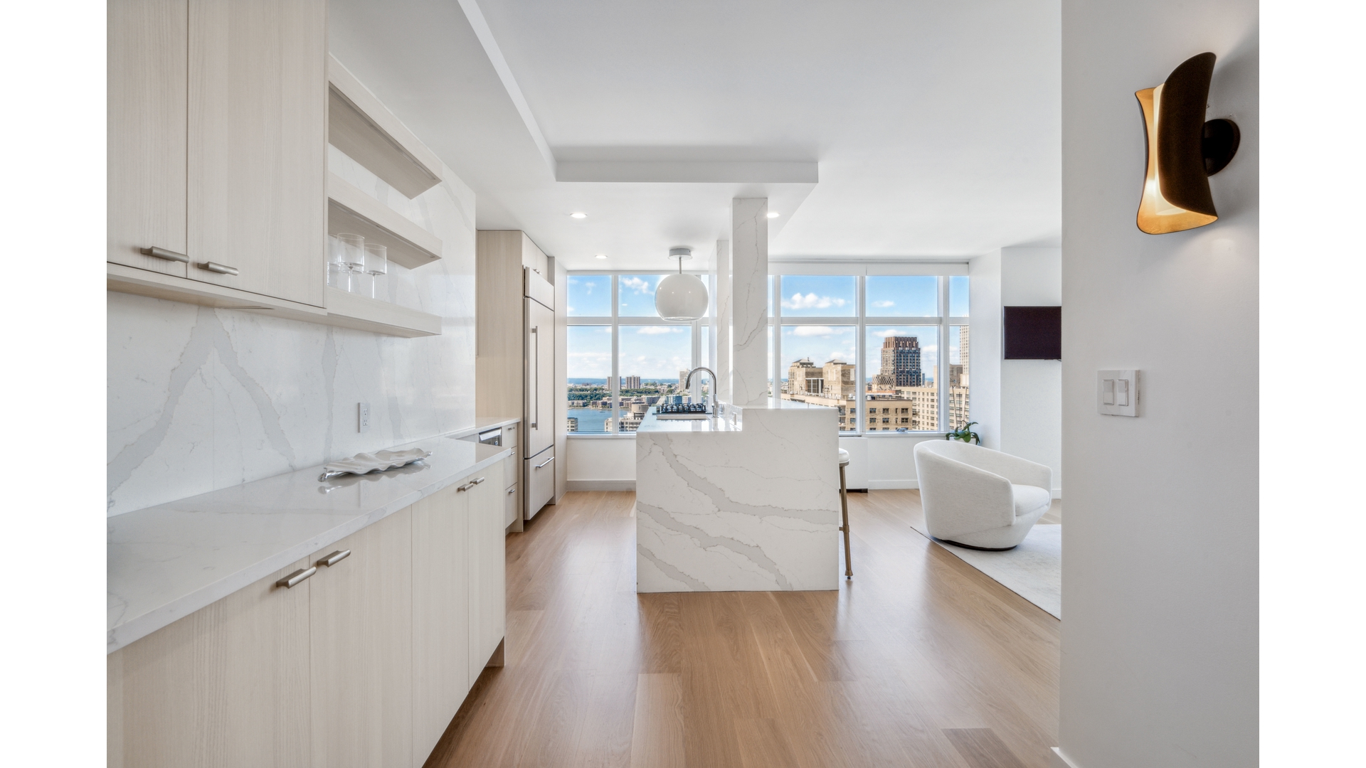 160 West 66th Street, Unit 29B Manhattan, NY 10023 - Photo 7 of 20