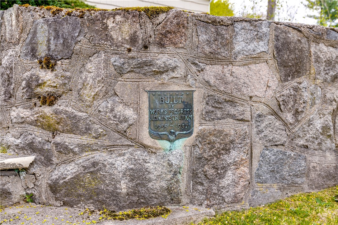85 Pleasant View Road Warwick, RI 02888 - Photo 6 of 50 Gallery Image 6