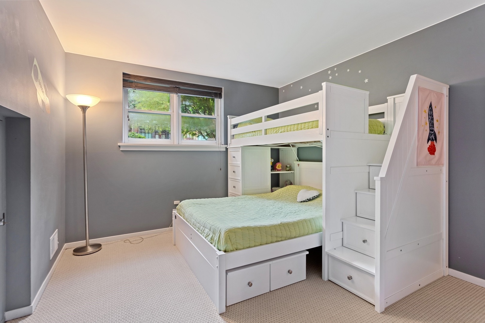 2955 North Racine Avenue, Unit 1A Chicago, IL 60657 - Photo 19 of 29 a room with a bed and a large window