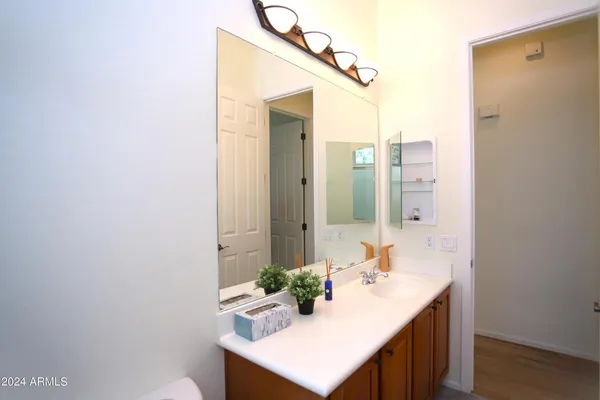 $3,999 | 2006 East San Carlos Place, Chandler, AZ 85249