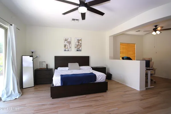 $3,999 | 2006 East San Carlos Place, Chandler, AZ 85249