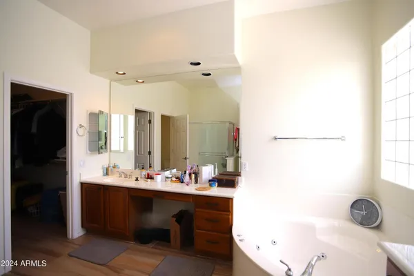 $3,999 | 2006 East San Carlos Place, Chandler, AZ 85249