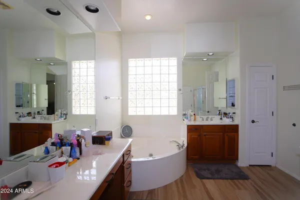 $3,999 | 2006 East San Carlos Place, Chandler, AZ 85249