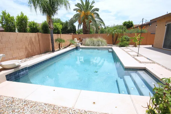 $3,999 | 2006 East San Carlos Place, Chandler, AZ 85249