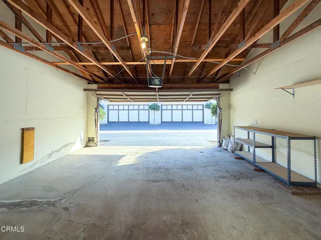 $3,595 | 2262 Martinique Lane, Oxnard, CA 93035