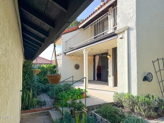 $3,595 | 2262 Martinique Lane, Oxnard, CA 93035